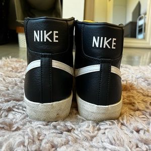 unlaced nike blazers
